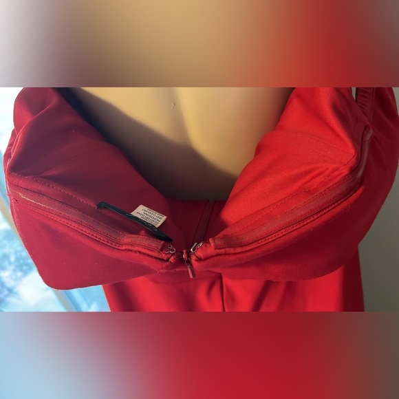 La Femme Curve Red Off The Shoulder Long Dress - Picture 7 of 15